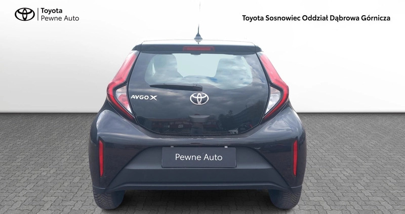 Toyota Aygo X cena 69900 przebieg: 22322, rok produkcji 2022 z Rychwał małe 121